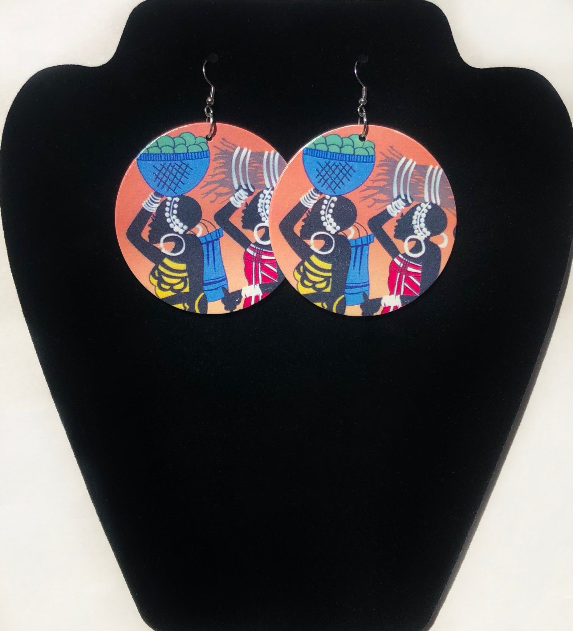 Round Earrings w/ African Women Balancing Baskets