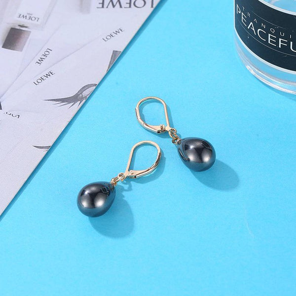 Small Elegant Pearl Drop Earrings